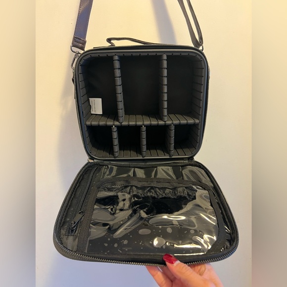 LACATTURA Travel Makeup bag, Leather Makeup Train Case - NWOT - Picture 10 of 13